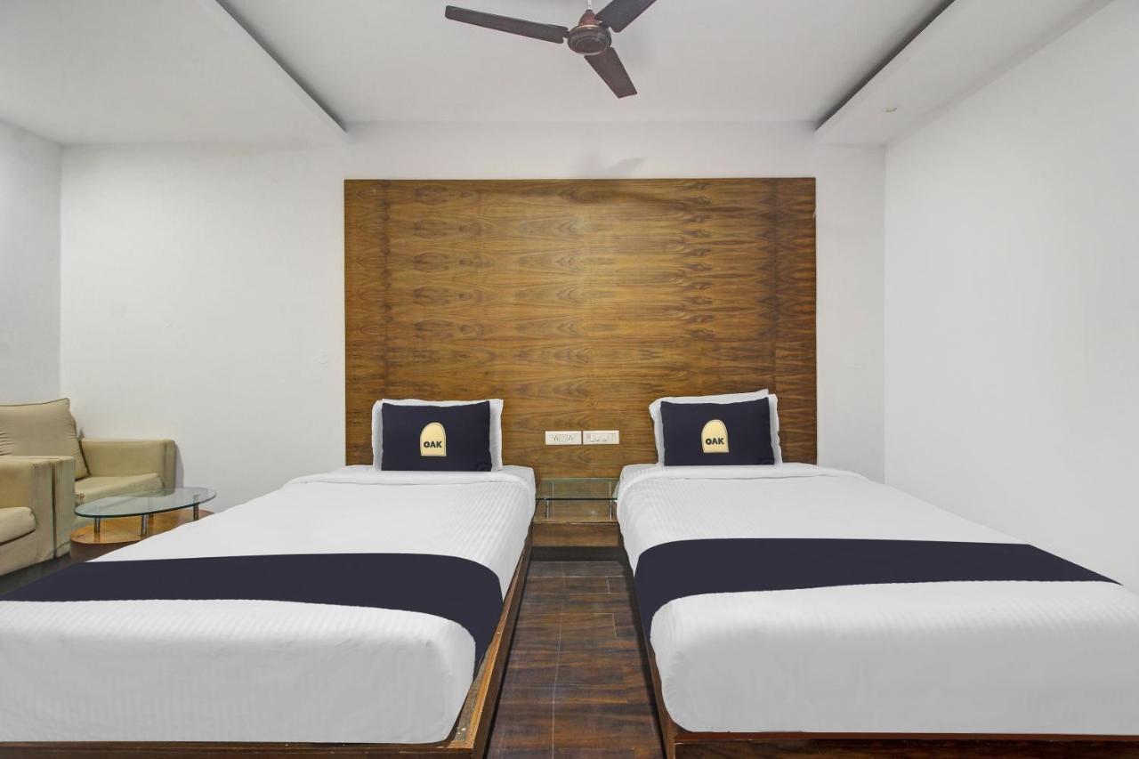 Townhouse Oak The Margi Hotel Near Yosufguda Metro Station Hyderabad Eksteriør bilde