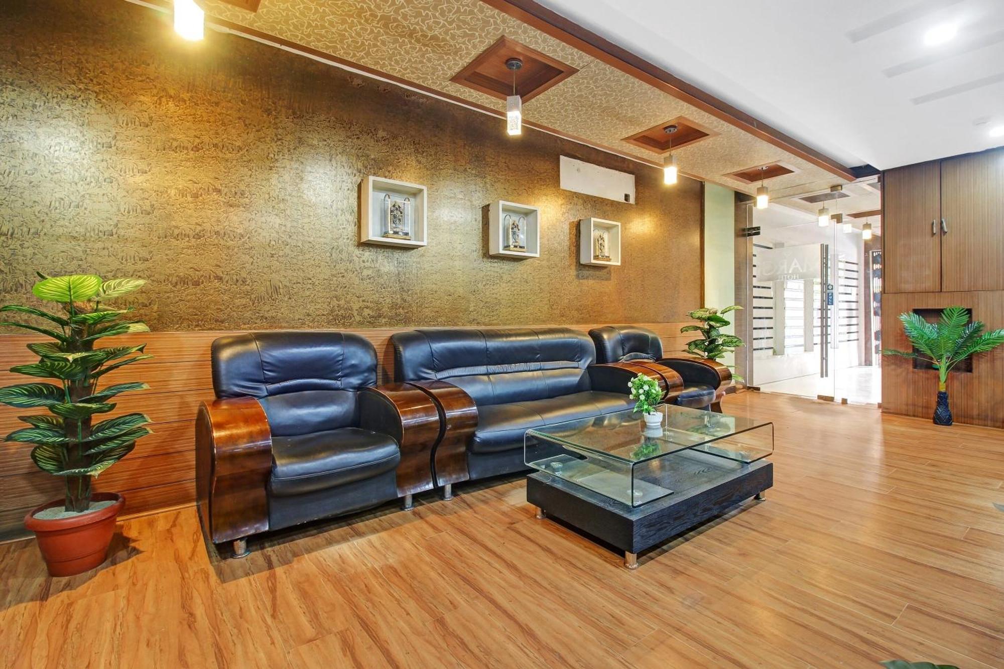 Townhouse Oak The Margi Hotel Near Yosufguda Metro Station Hyderabad Eksteriør bilde