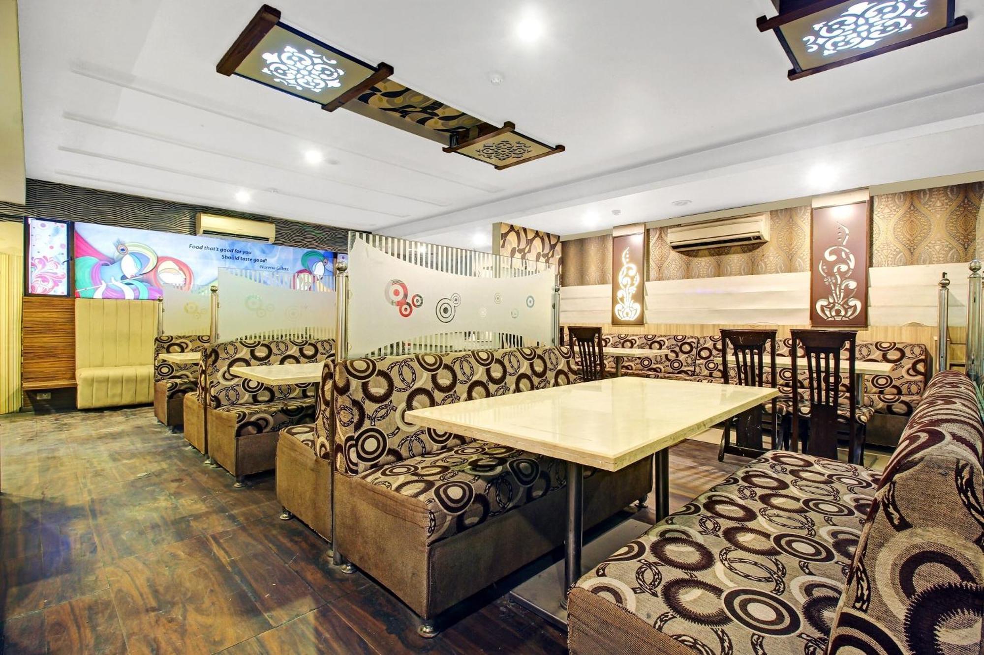 Townhouse Oak The Margi Hotel Near Yosufguda Metro Station Hyderabad Eksteriør bilde